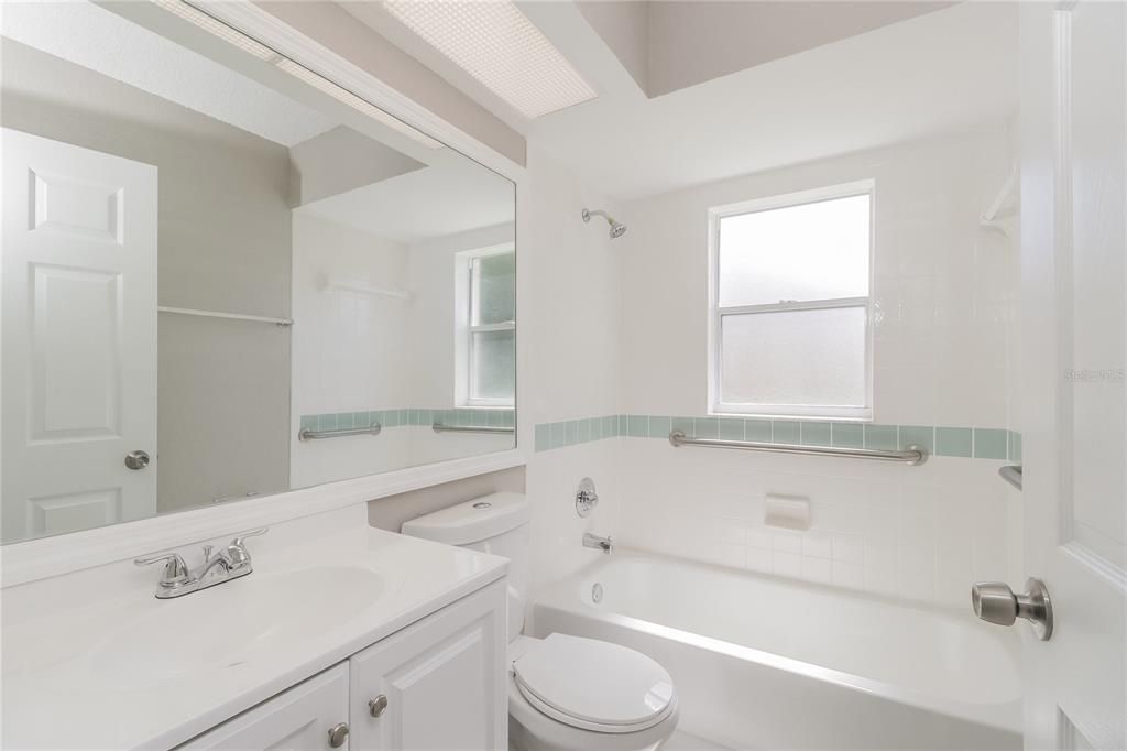 For Rent: $2,285 (3 beds, 2 baths, 1469 Square Feet)