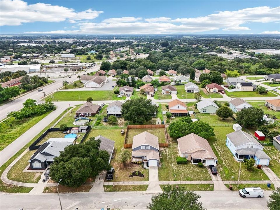 For Sale: $310,000 (4 beds, 2 baths, 1468 Square Feet)