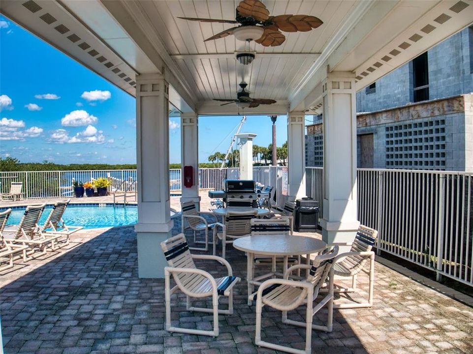 Pool grilling area