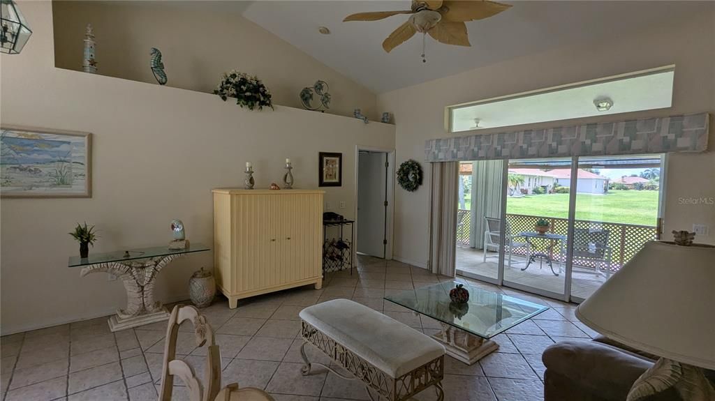 For Sale: $329,000 (3 beds, 2 baths, 1474 Square Feet)