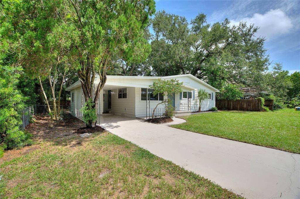 For Sale: $374,900 (3 beds, 2 baths, 1640 Square Feet)