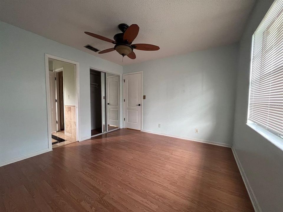 For Rent: $1,700 (2 beds, 2 baths, 935 Square Feet)