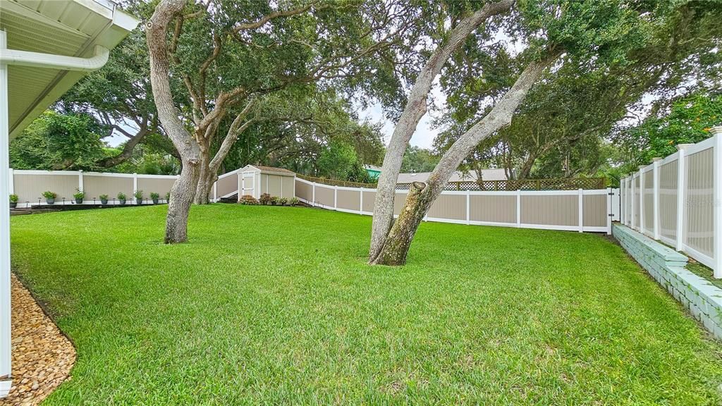 Active With Contract: $799,000 (3 beds, 2 baths, 2196 Square Feet)