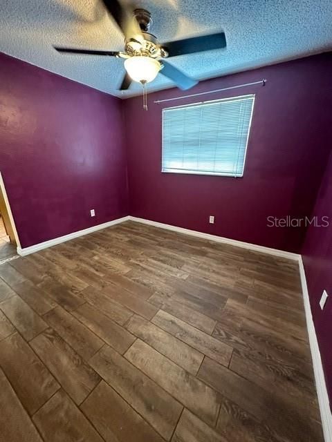 For Sale: $308,500 (3 beds, 2 baths, 1500 Square Feet)