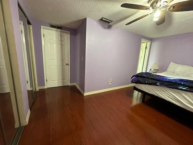 For Sale: $308,500 (3 beds, 2 baths, 1500 Square Feet)