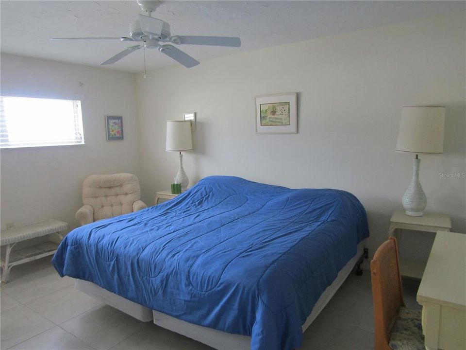 For Rent: $2,000 (2 beds, 2 baths, 793 Square Feet)