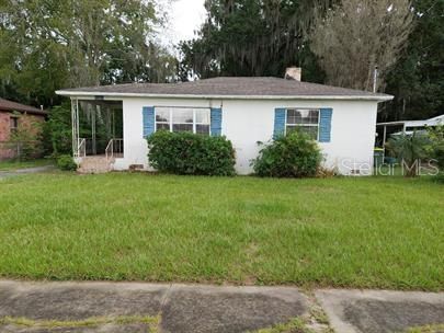 For Rent: $1,100 (3 beds, 1 baths, 1442 Square Feet)