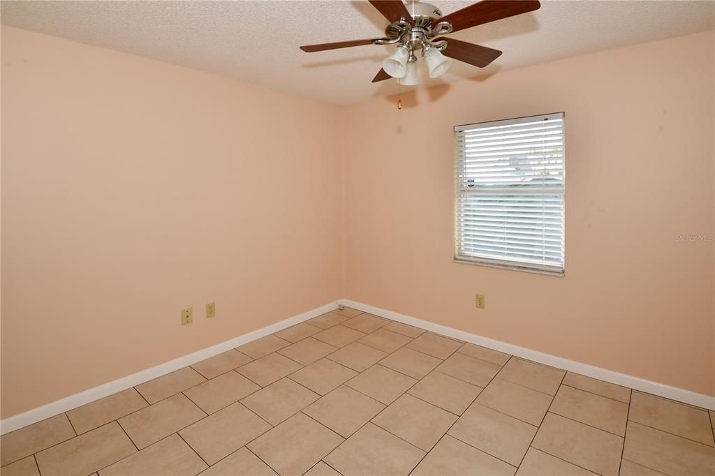 Active With Contract: $2,450 (3 beds, 2 baths, 1627 Square Feet)