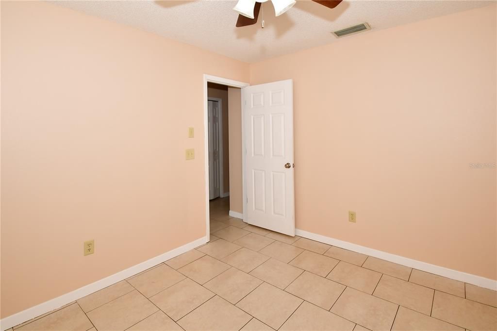 Active With Contract: $2,450 (3 beds, 2 baths, 1627 Square Feet)