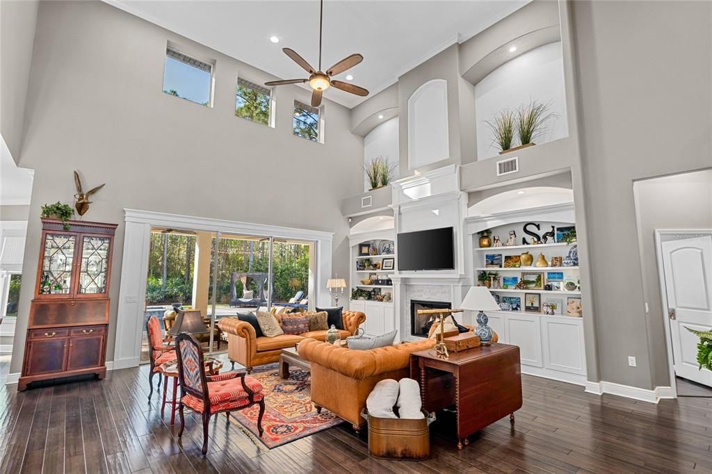 Active With Contract: $1,327,900 (4 beds, 4 baths, 4159 Square Feet)