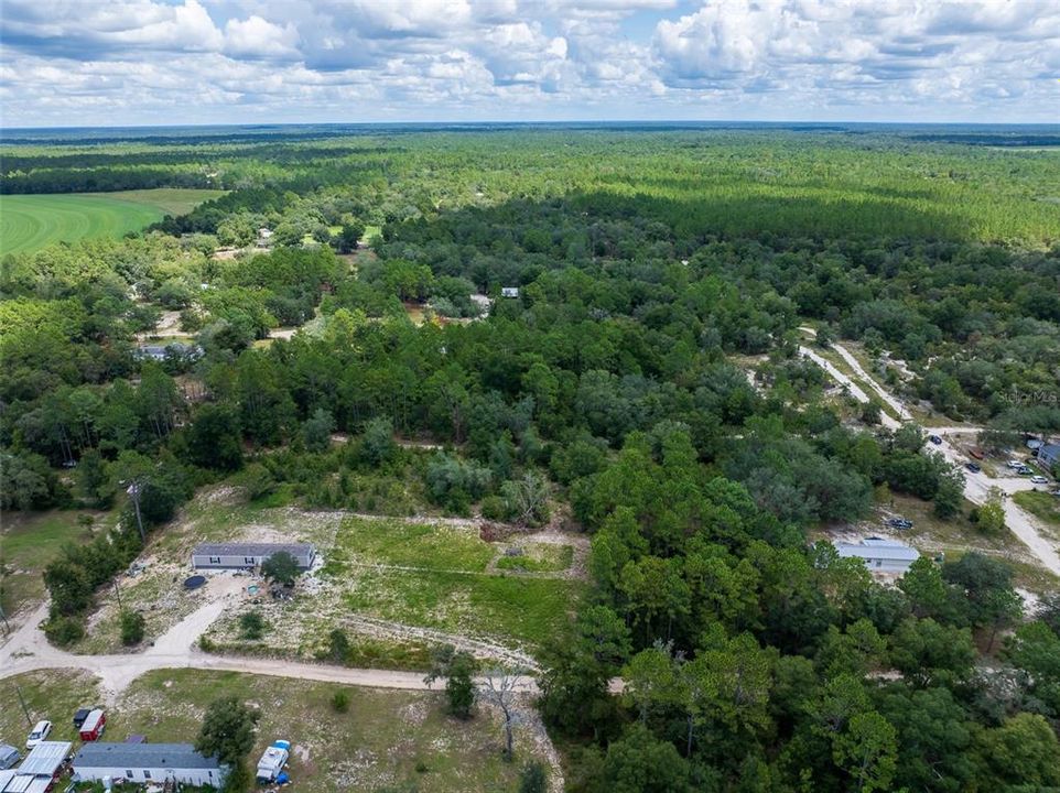 На продажу: $38,900 (2.50 acres)