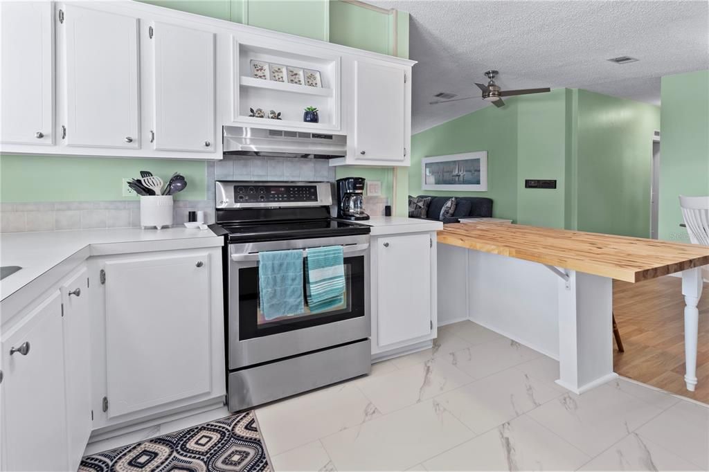 For Sale: $269,900 (2 beds, 2 baths, 1344 Square Feet)