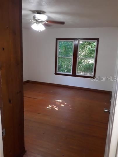 For Rent: $1,495 (3 beds, 1 baths, 1210 Square Feet)