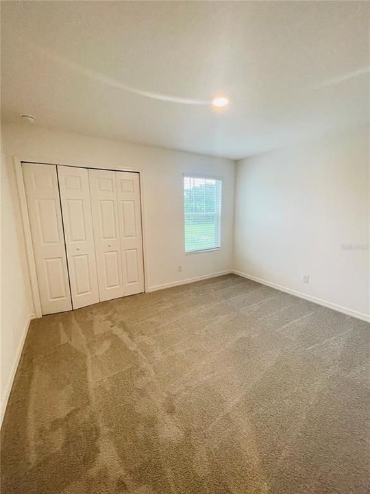 For Rent: $2,099 (4 beds, 2 baths, 2144 Square Feet)