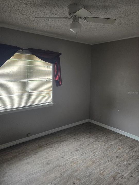 For Rent: $2,700 (4 beds, 2 baths, 1786 Square Feet)