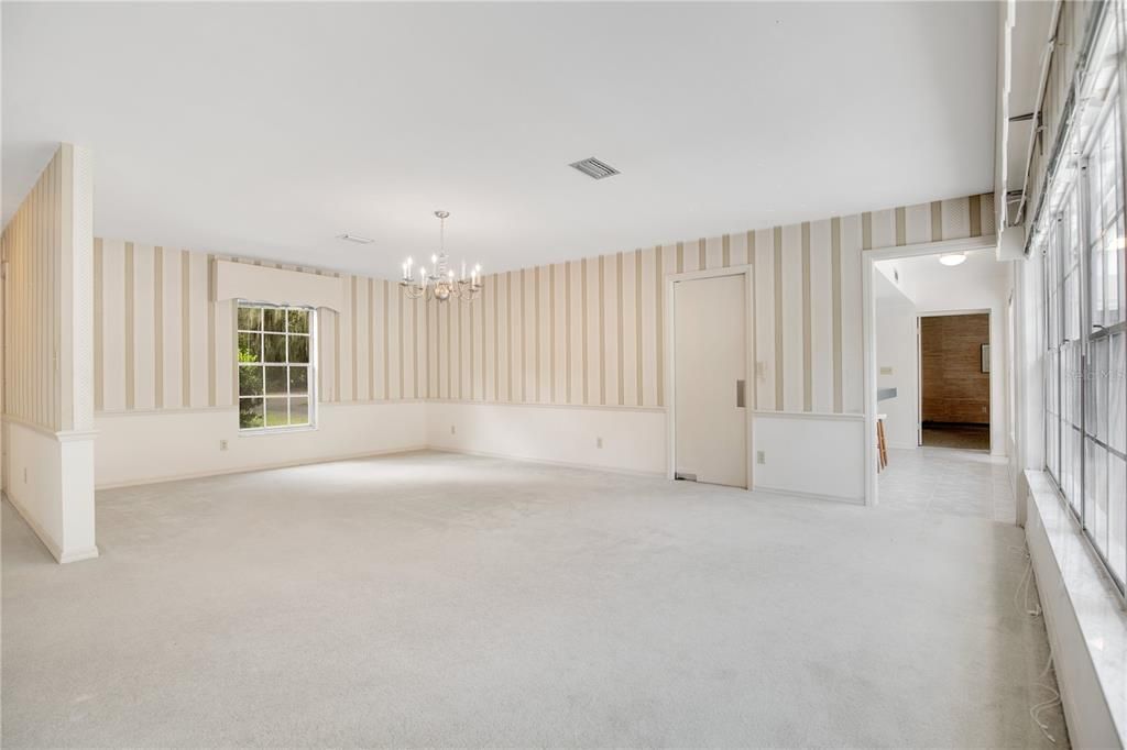 Spacious Dining Room