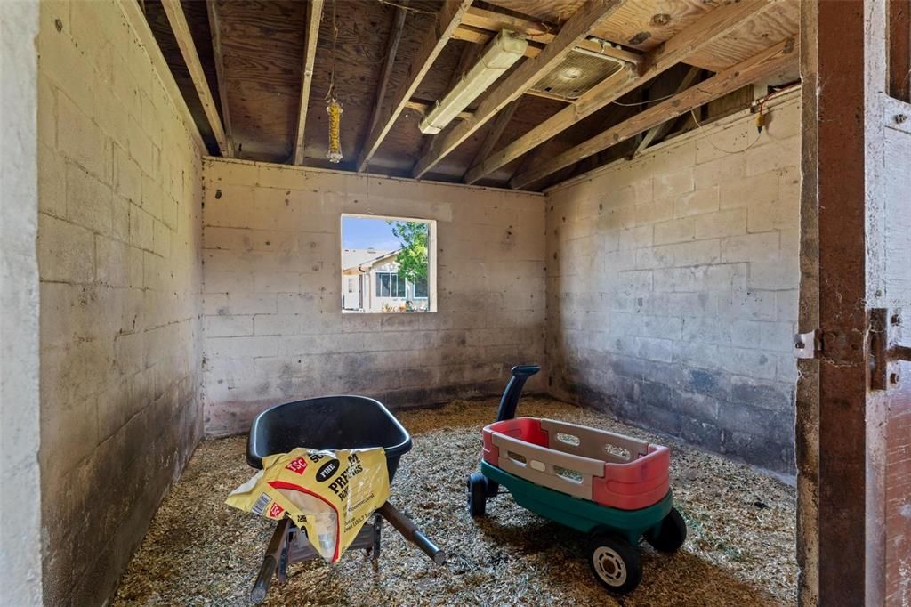 For Sale: $1,250,000 (3 beds, 2 baths, 1606 Square Feet)