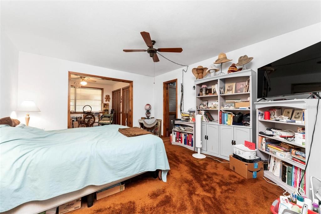 For Sale: $1,250,000 (3 beds, 2 baths, 1606 Square Feet)