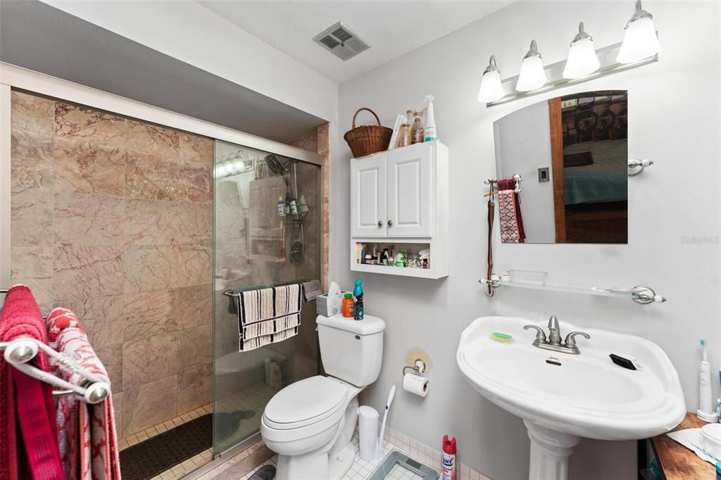 For Sale: $1,250,000 (3 beds, 2 baths, 1606 Square Feet)