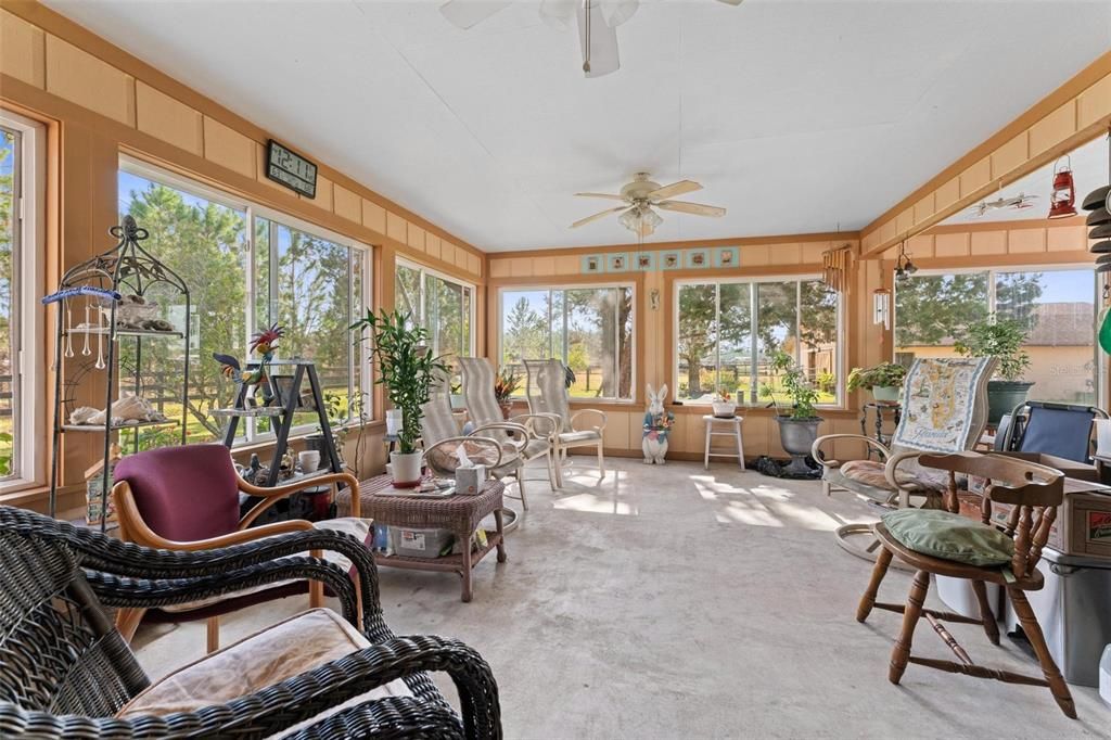 For Sale: $1,250,000 (3 beds, 2 baths, 1606 Square Feet)