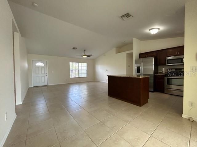 For Rent: $2,900 (3 beds, 2 baths, 1288 Square Feet)