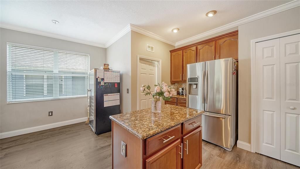 Active With Contract: $4,250 (4 beds, 2 baths, 2217 Square Feet)