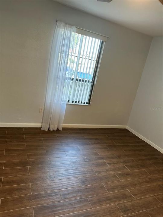 For Rent: $3,200 (2 beds, 1 baths, 1010 Square Feet)