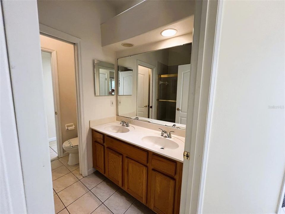 Active With Contract: $2,400 (4 beds, 2 baths, 2091 Square Feet)