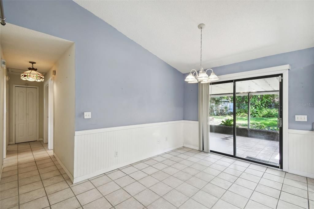 Dining area and hallway towards all 3 bedrooms are tiled