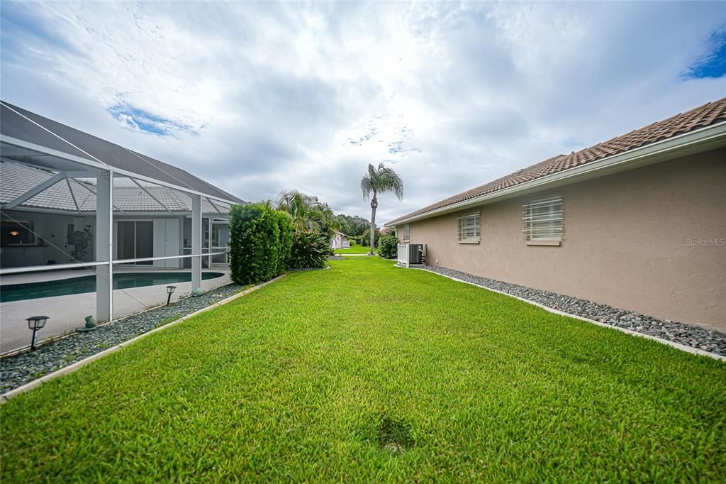 For Sale: $525,000 (3 beds, 2 baths, 1991 Square Feet)