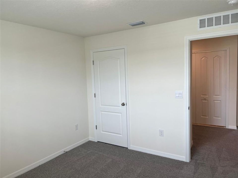 For Rent: $2,300 (3 beds, 2 baths, 1568 Square Feet)