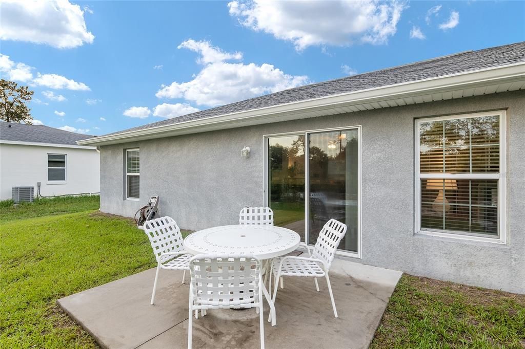 For Sale: $259,900 (3 beds, 2 baths, 1304 Square Feet)