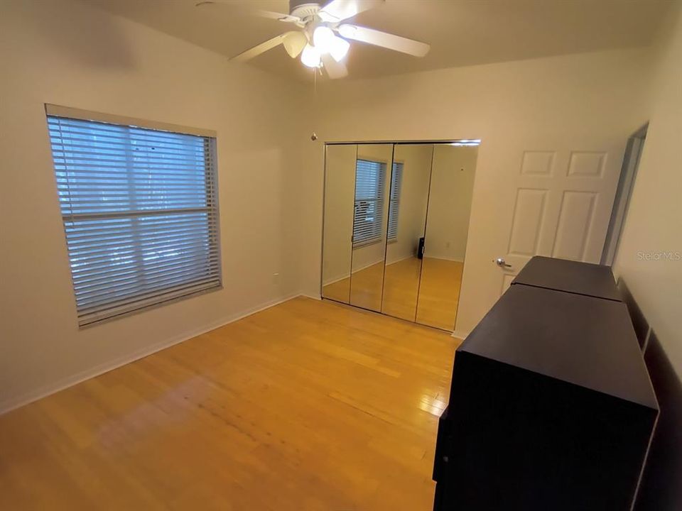 For Sale: $242,000 (2 beds, 2 baths, 1140 Square Feet)