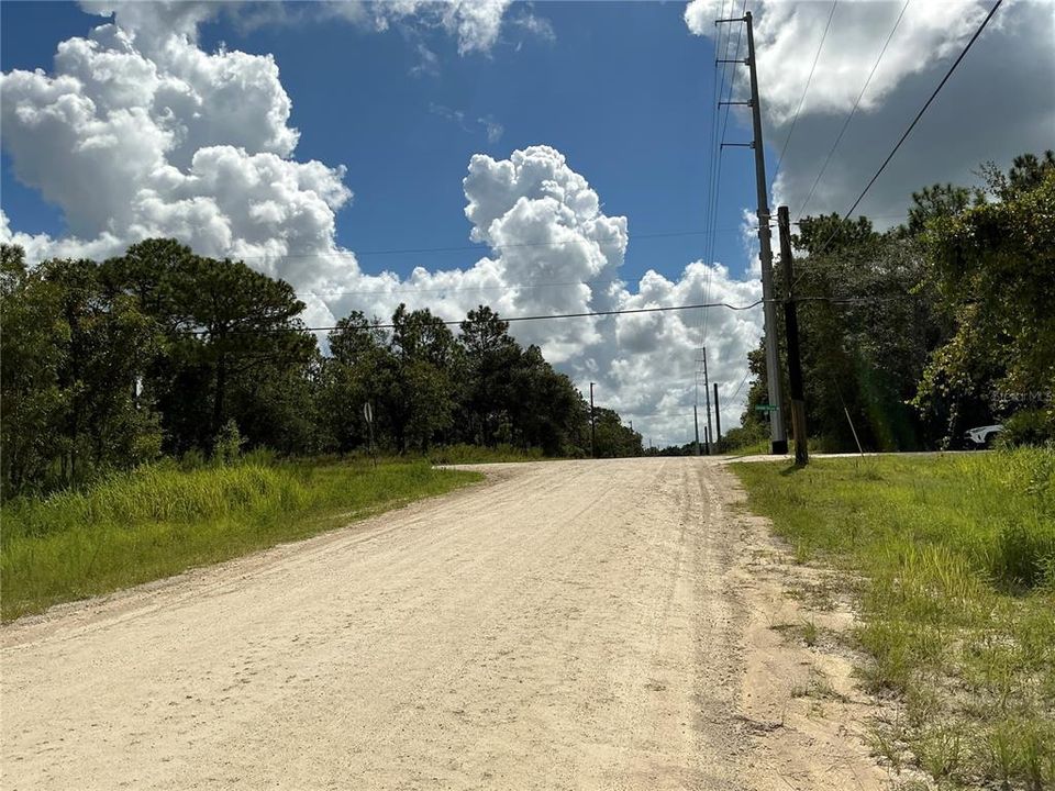 Activo con contrato: $24,900 (0.46 acres)