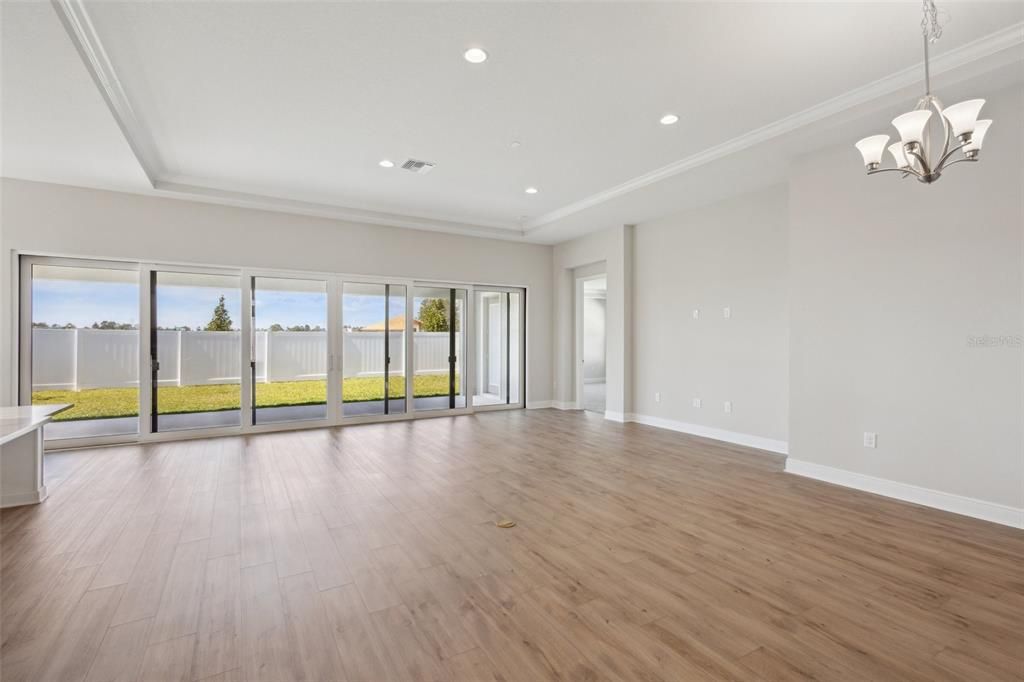 Active With Contract: $514,990 (3 beds, 3 baths, 2607 Square Feet)