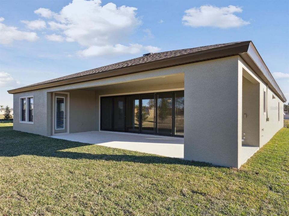 Active With Contract: $514,990 (3 beds, 3 baths, 2607 Square Feet)