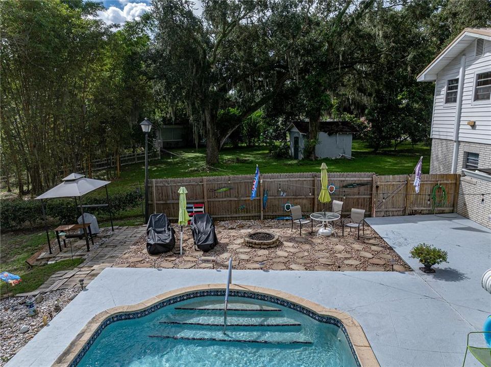 Outdoor entertainment area