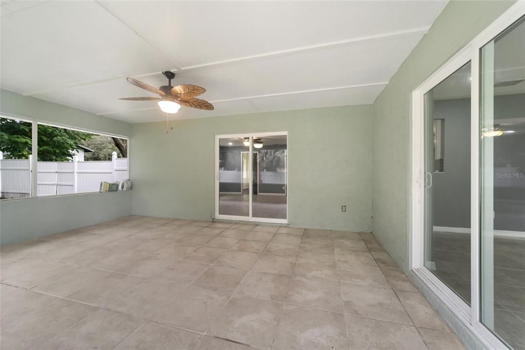 For Sale: $349,000 (3 beds, 2 baths, 2162 Square Feet)