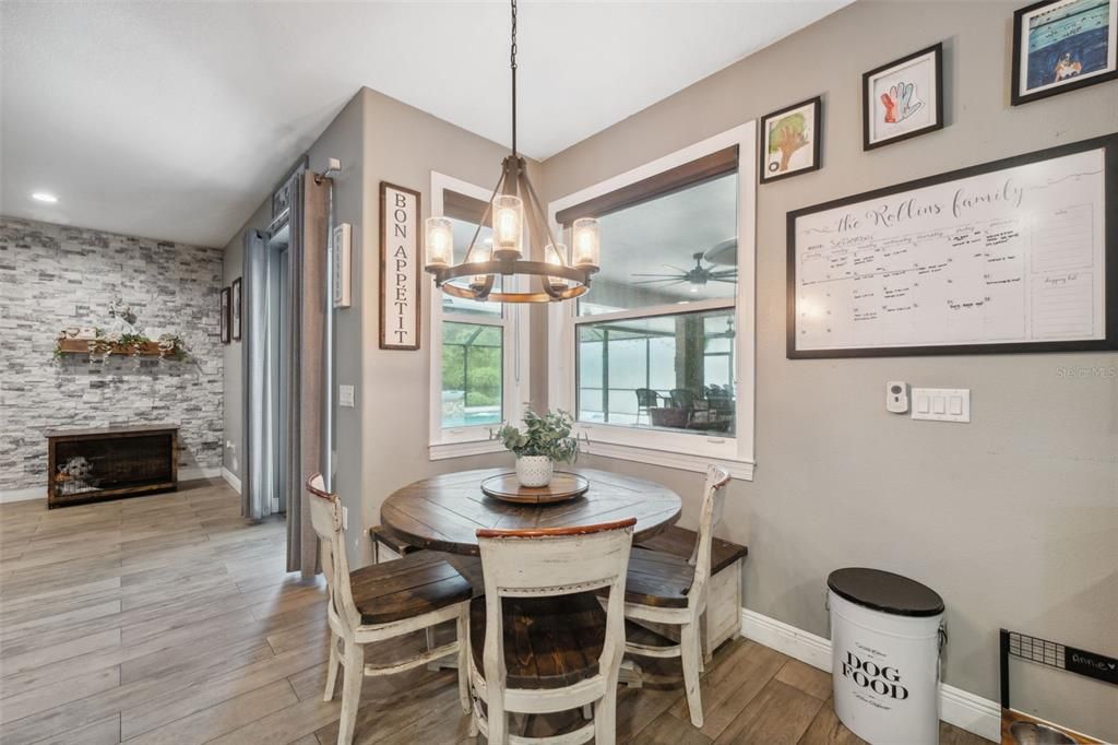 Kitchen Dining Area