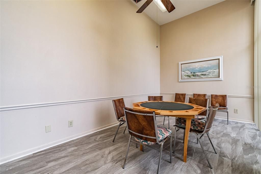 For Sale: $235,000 (2 beds, 2 baths, 1194 Square Feet)