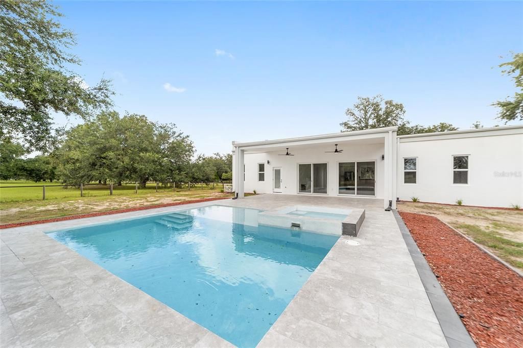 Gorgeous pool deck