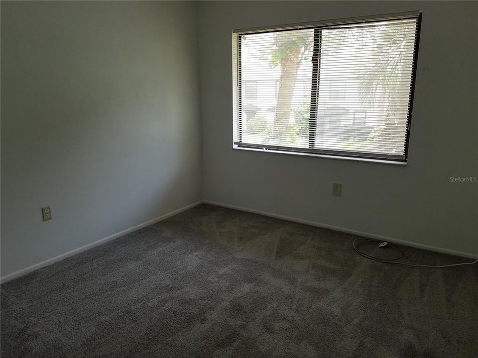 For Rent: $1,540 (2 beds, 1 baths, 996 Square Feet)