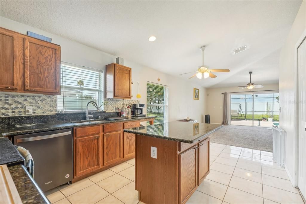 For Sale: $409,000 (4 beds, 2 baths, 1925 Square Feet)