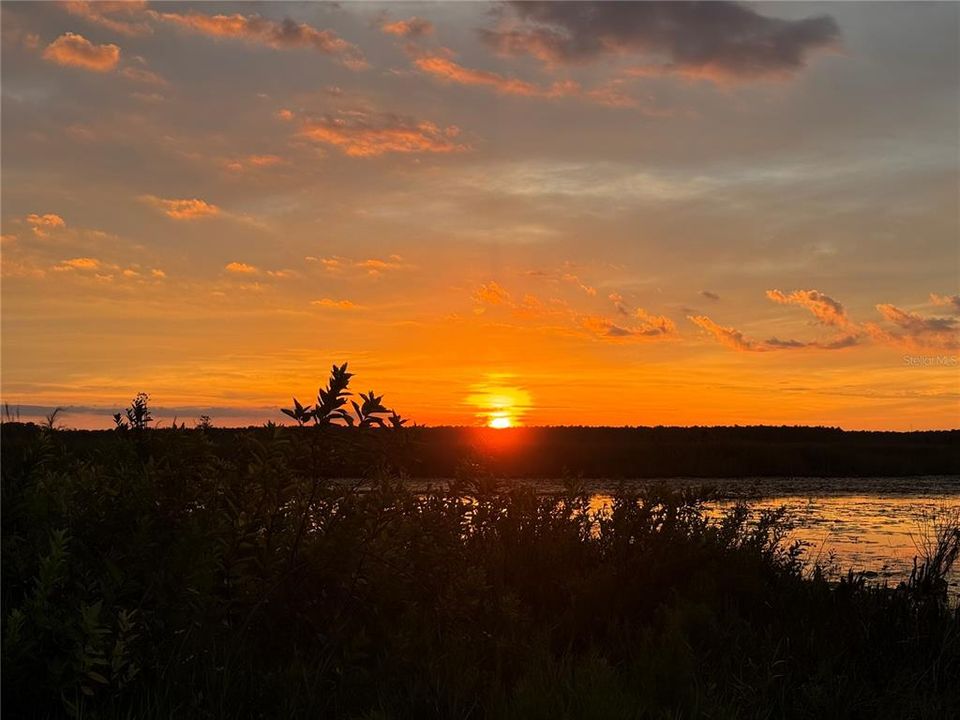 Sunset over Little Lake Kerr