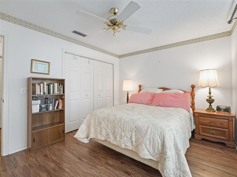 For Sale: $344,900 (2 beds, 2 baths, 1858 Square Feet)