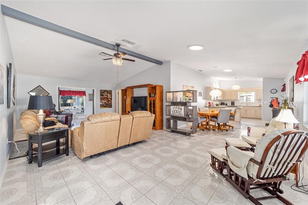 Vaulted Ceiling in Great Room