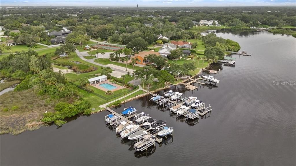 Your own Boat Slip with access to the Alafia River/Tampa Bay