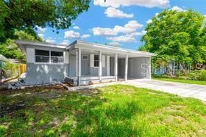 For Sale: $364,999 (3 beds, 2 baths, 997 Square Feet)