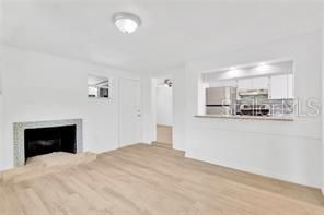 For Sale: $364,999 (3 beds, 2 baths, 997 Square Feet)