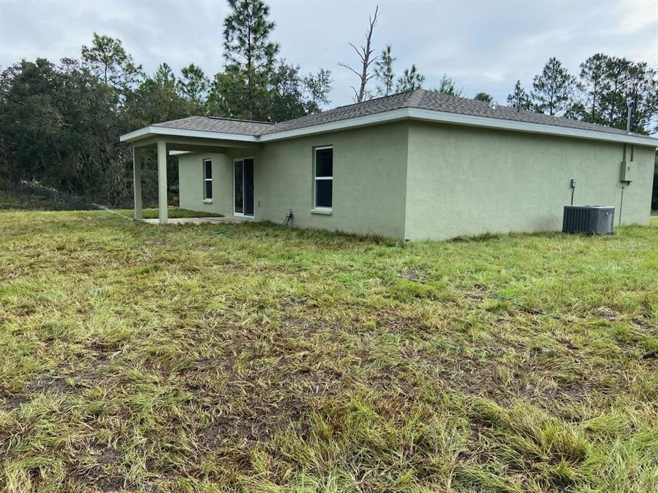 Active With Contract: $254,900 (3 beds, 2 baths, 1405 Square Feet)